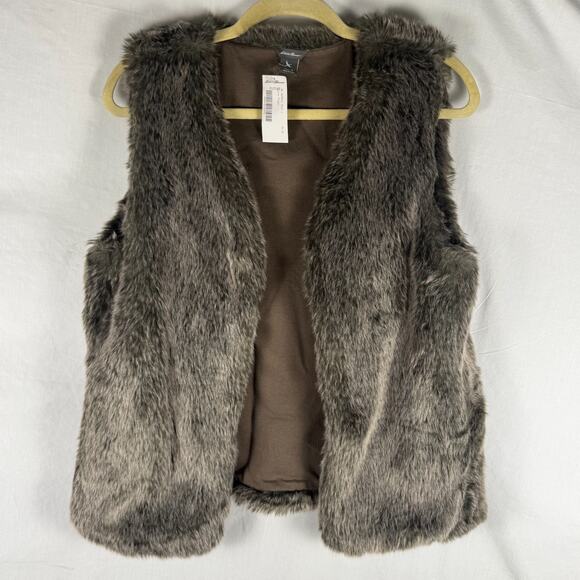 NWT Eddie Bauer Outlet Faux Fur Women's Small (S) Vest, Hook & Eye Closure, Cozy - Picture 1 of 10
